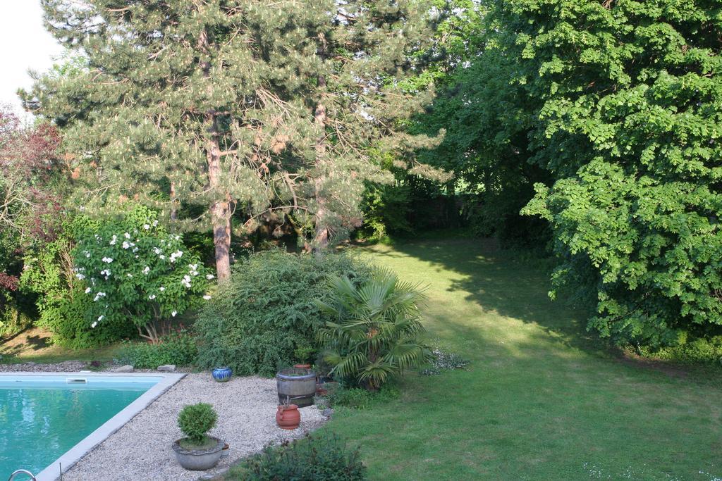 Fleurs De Vignes Piscine Acomodação com café da manhã Montagny-lès-Beaune Exterior foto