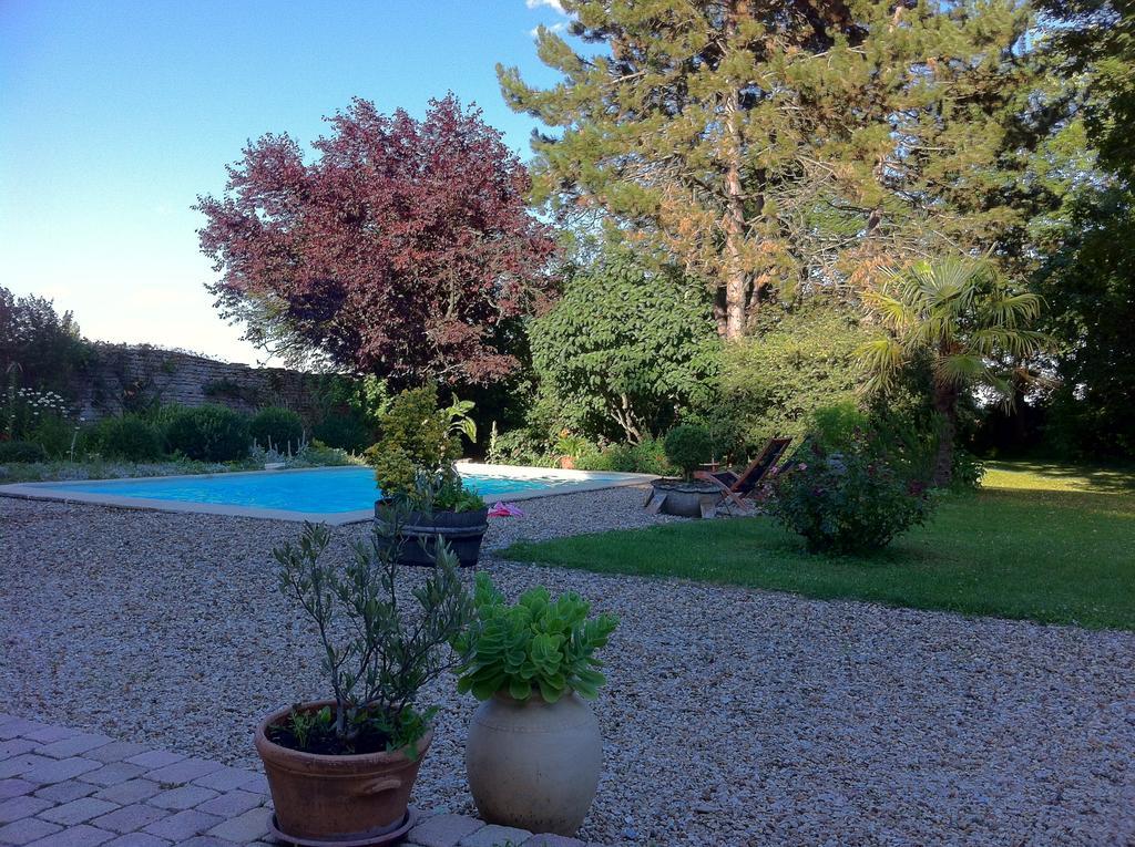 Fleurs De Vignes Piscine Acomodação com café da manhã Montagny-lès-Beaune Exterior foto